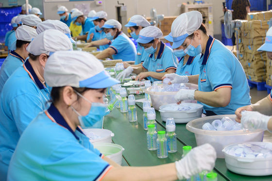 식품 등급은 빨리 넓은 목 충돌 아기 실리콘 젖꼭지를 흘립니다